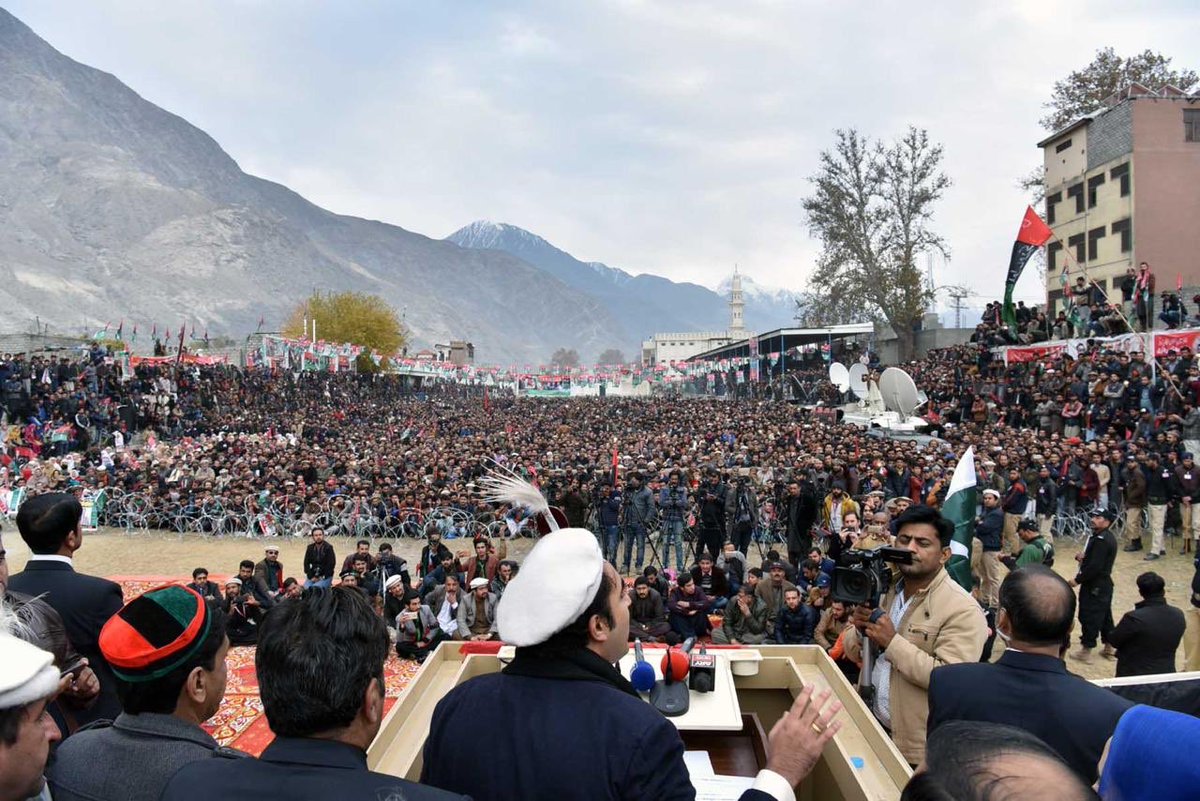 BBhuttoZardari's tweet photo. Thank you Gilgit! For the amazing welcome and the overwhelming love shown on my first visit to your spectacular home. Together we will continue the struggle for your rights. And for a peaceful, prosperous and progressive #Pakistan #GilgitBhuttoKa https://t.co/XG7yGPF1mF