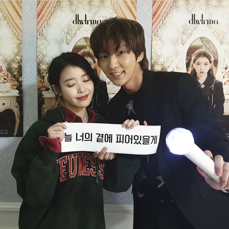 JoonGiTurkey's tweet photo. @/Actor_jg ınstagram güncellemesi; “5 Saat 30 dakikadan fazla olan harika bir performans.” https://t.co/oISOtjYUFP