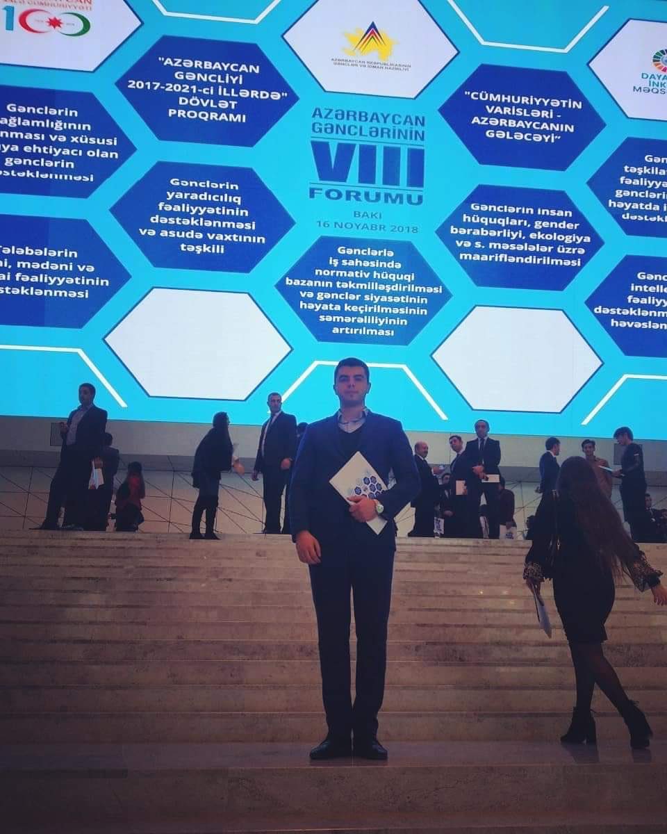 TgtBdu's tweet photo. 16.11.2018-ci il tarixində Bakı Konqres Mərkəzində “Cümhuriyyətin varisləri - Azərbaycanın gələcəyi” devizi altında Azərbaycan Gənclərinin VIII Forumu keçirilib. BDU TGT sədri İsmayıl Kərimov və heyəti də forumda iştirak edib. #BDU #BDUTGT #TGT #BDU100 @Youthfund_Az @officialmys https://t.co/mO16Po6Z3Q