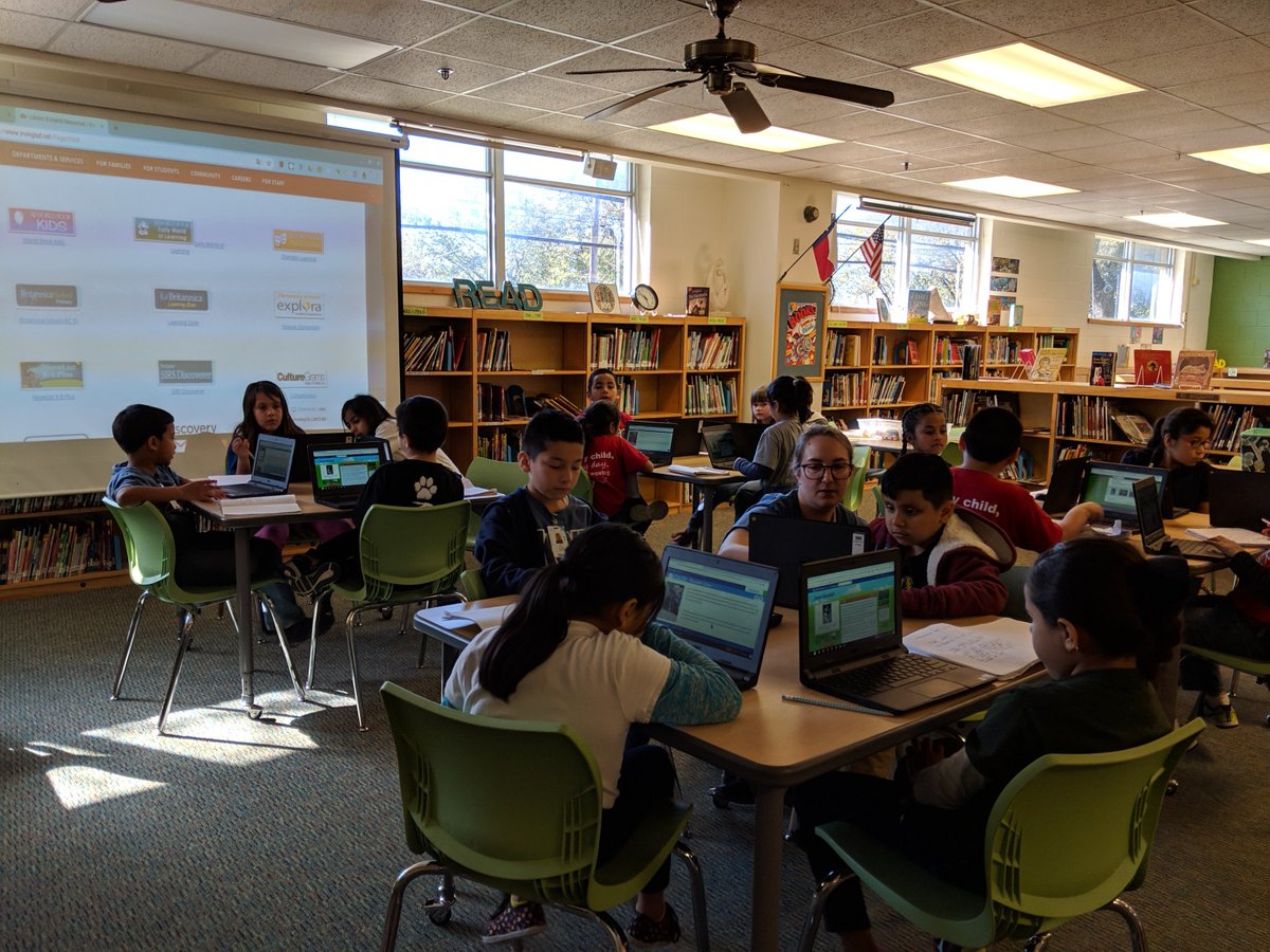 keyeslibrary's tweet photo. Ms. Sanford's class, doing research in our databases! Our students are becoming research pros. @KeyesTigerCubs @IrvingLibraries #MyIrvingISD https://t.co/hXMzX07LHH
