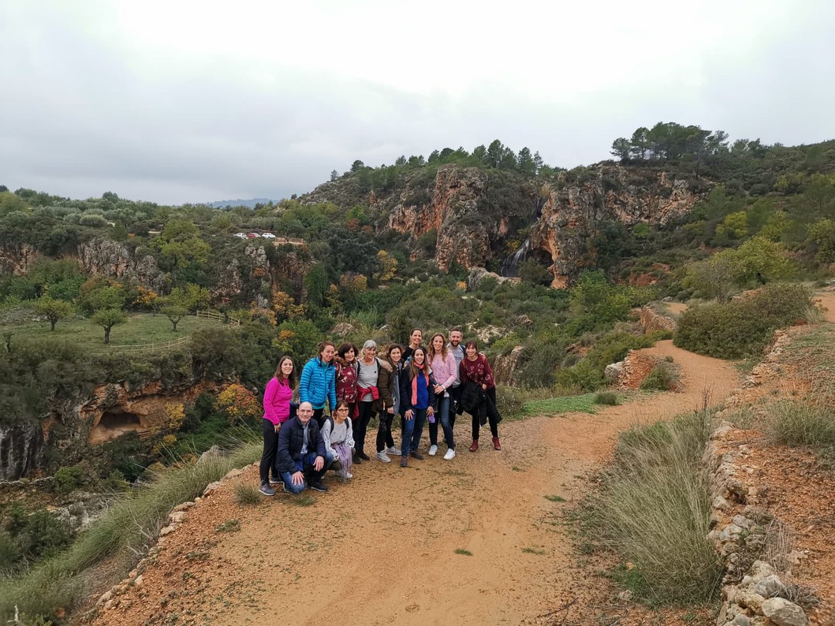 GVAivaj's tweet photo. El taller d’anglès per a professionals de #Joventut a Alborache d’este cap de setmana està resultant tot un èxit!
#IdioMesPlus Congratulations! 😄 https://t.co/Mq96PNVUgG