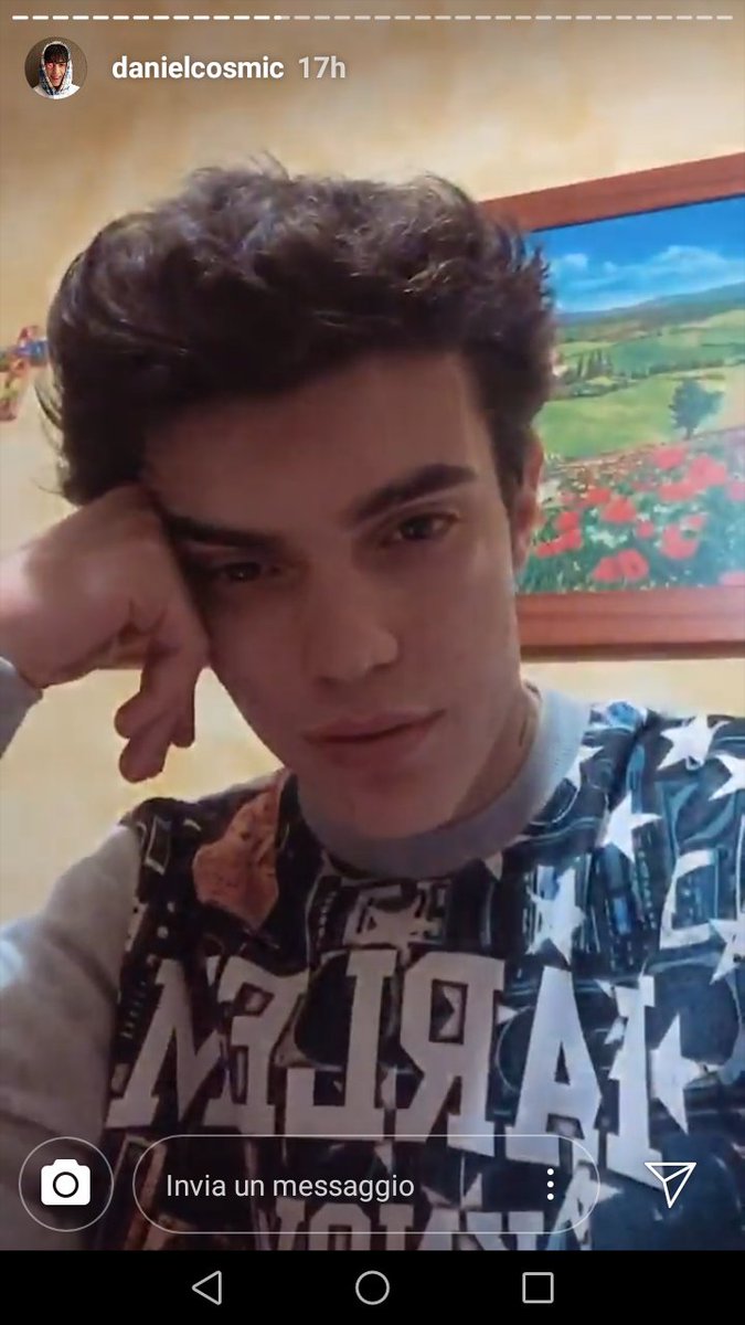 MyLifeInMyBooks's tweet photo. Daniel piccirillo che si riprende la faccia a caso senza parlare e poi si zumma gli occhi mi ricorda filippo QUANTI CEREALI SOTTOMARCA DEVI ANCORA MANGIARE
#irama #eiram #amici17 https://t.co/n8Xhrbvgqw