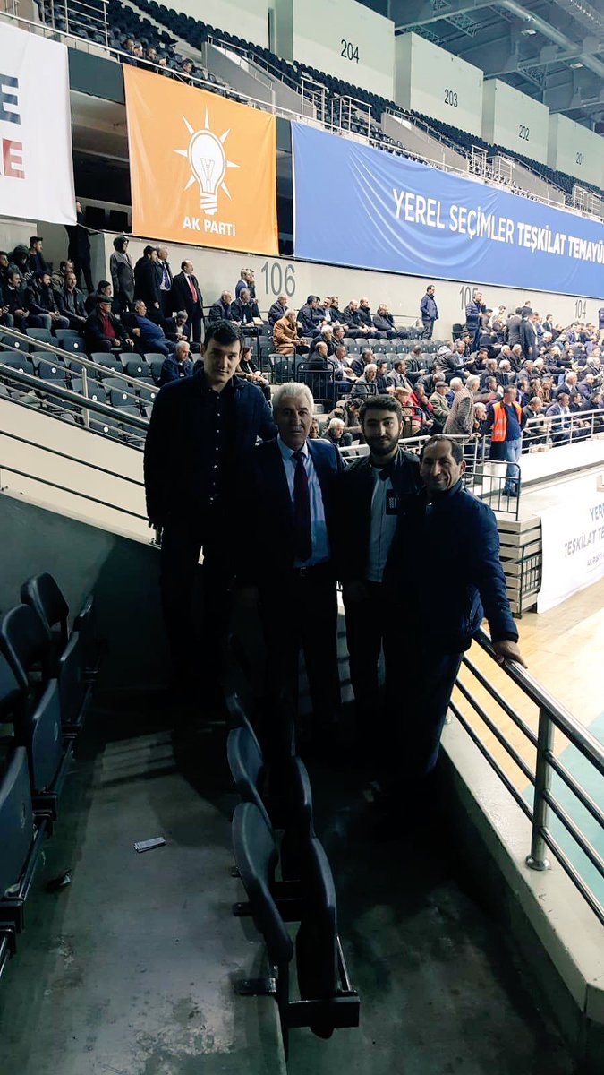 Bugün Belediye Başkan Aday Adayları için gerçekleştirilen temayül yoklamasına katılan bütün delegelerimize teşekkür ediyorum. 
Tüm Aday Adayı arkadaşlara da bu hizmet yarışında başarılar diliyorum. 
Çıkmış olduğumuz bu yolda Rabbim hayırlı sonuçlar nasip etsin.