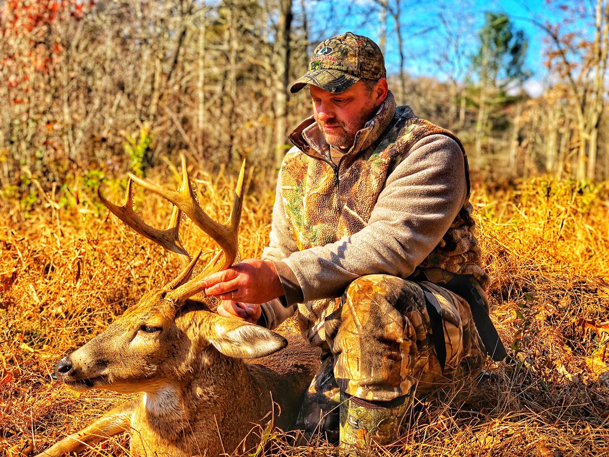 GBakner's tweet photo. Nov 10 2018 - Pennsylvania archery season complete #whitetail @plwm14 @PAGameComm https://t.co/F7F5egOg5k