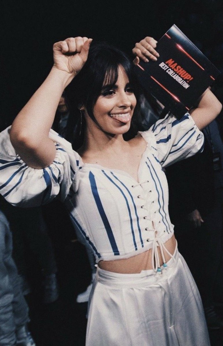 G0LDLOVER's tweet photo. #ARIAsCamilaCabello https://t.co/5pZgk3kAOi
