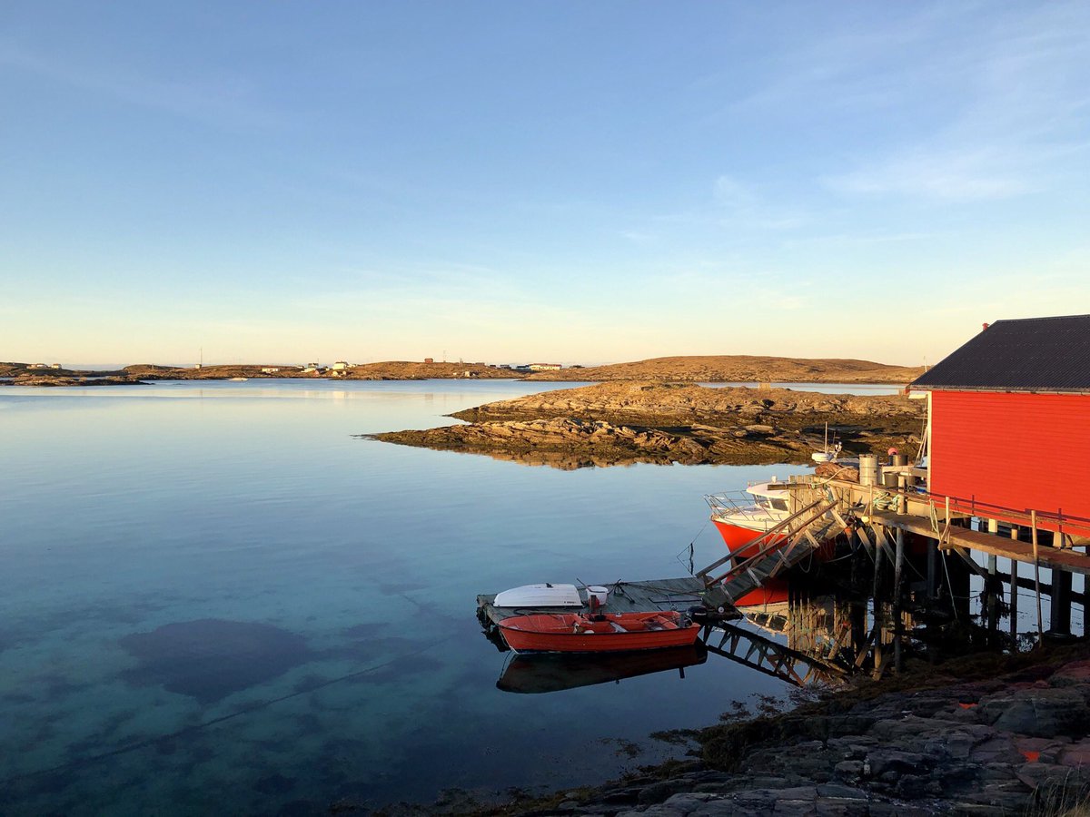 mattmdavies's tweet photo. Island life above the Arctic Circle #Norway https://t.co/cXe5eHwxH5