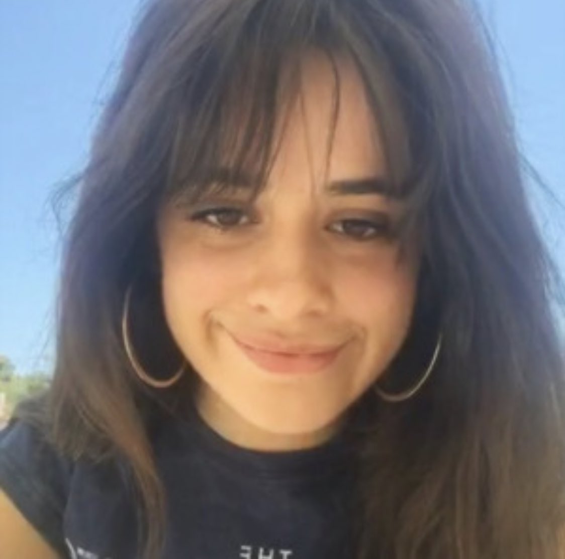 G0LDLOVER's tweet photo. #ARIAsCamilaCabello https://t.co/mC49T6kXfN