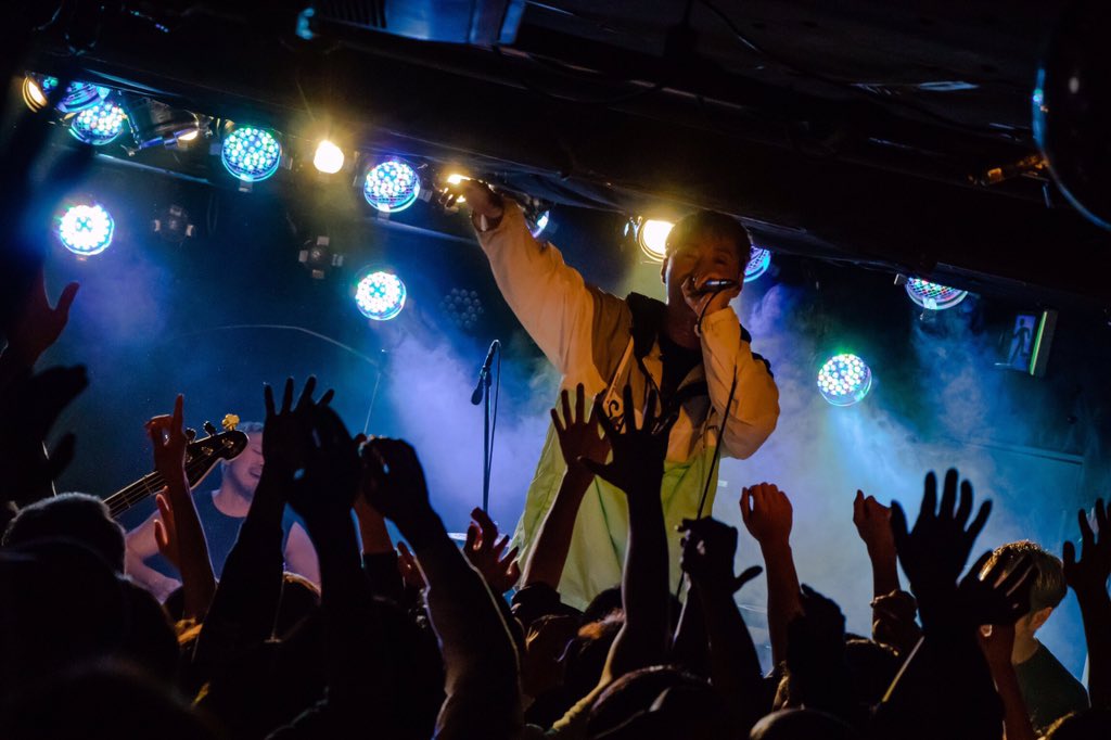 __NOISEMAKER's tweet photo. THANK YOU 新潟! THANK YOU Survive Said The Prophet!
新潟もとても熱い日になりました！皆んなありがとう！
誘ってくれたサバプロ、そして3日間一緒だったKEEP YOUR HANDs OFF MY GIRL
ありがとう！また必ず！
📸 by @vagabond_51 https://t.co/qunvZGNrRv