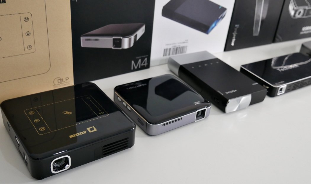 ChigzTechReview's tweet photo. Top 5 Portable LED Video Projectors 2018 - 120" Home Cinema / Gaming
https://t.co/ZgxST0s5w5 via @YouTube 😎👍
---
#HomeCinema #Gaming #Portable #Projectors #Aodin #Apeman #Techstick #Vamvo #iCodis @AodinTech @Apeman_official @Tech_stick https://t.co/JH98d2Fqhp
