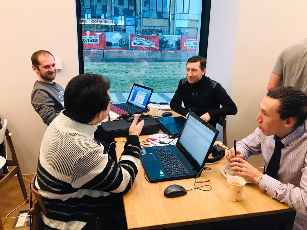 DecentEcosystem's tweet photo. Here's the recap from Day 2️⃣ of our #BlockchainPioneers #Hackathon! So far we have 9 teams competing for the grand prize of 20,000 $DCT and a spot in the grand finale. We will be announcing the winners shortly, follow our IG account https://t.co/GJ5kEjDAc0 for the latest news! https://t.co/hgqkGHKNli