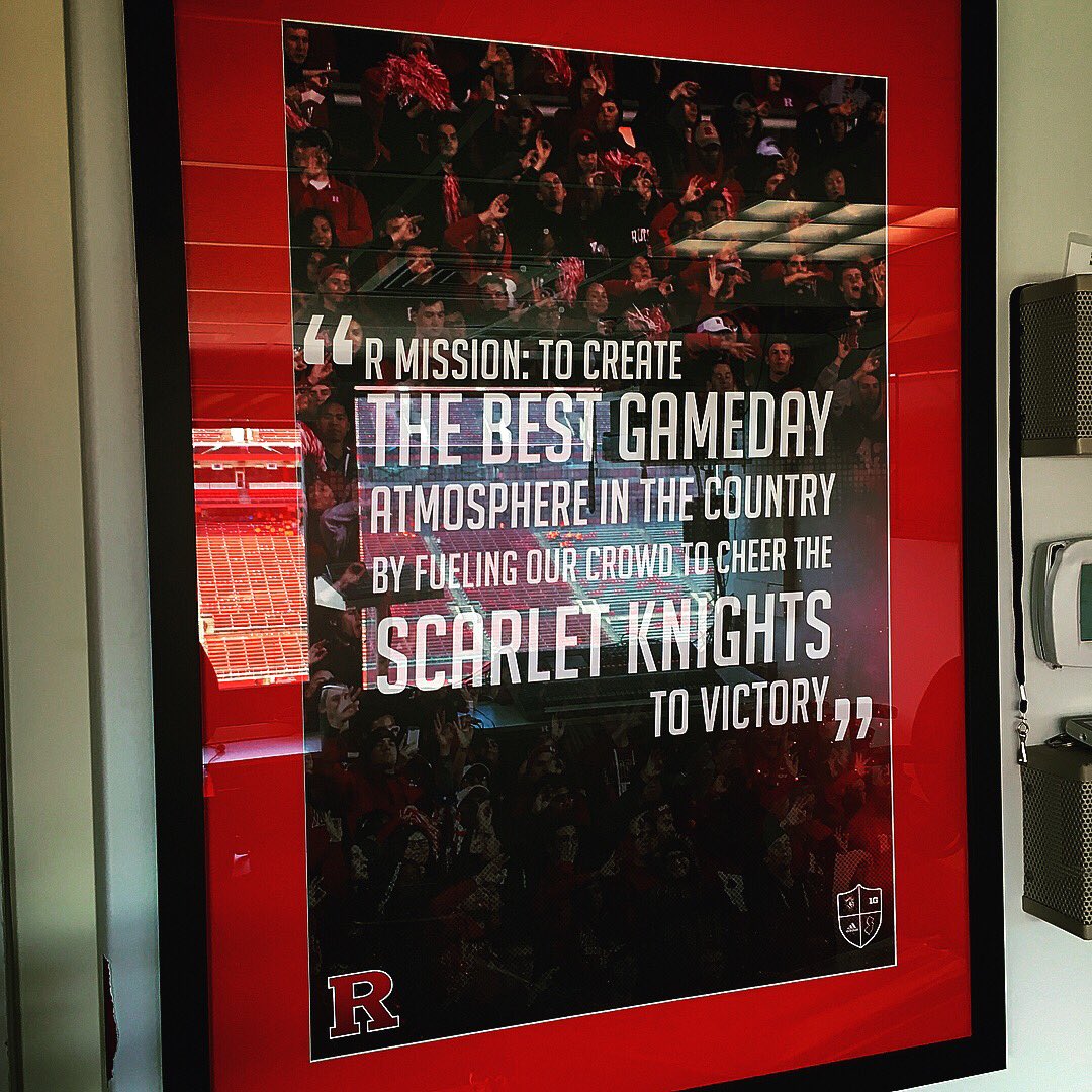 RobertRoselli's tweet photo. A huge THANK YOU you goes out to everyone who played a role in the @RFootball Gameday Production this season. True professionals across the board working hard each week to  create the best possible atmosphere &amp; show 👏🏻👏🏻👏🏻 #GoRU https://t.co/XBIXWTYMxT