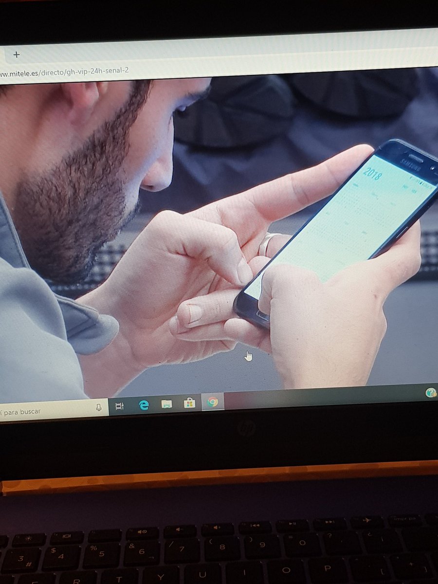 Tamarasoto_'s tweet photo. No dicen que no saben la hora ?  Y tienen un movil .... #SomosLaAudiencia18N https://t.co/IUIxCh2dYh