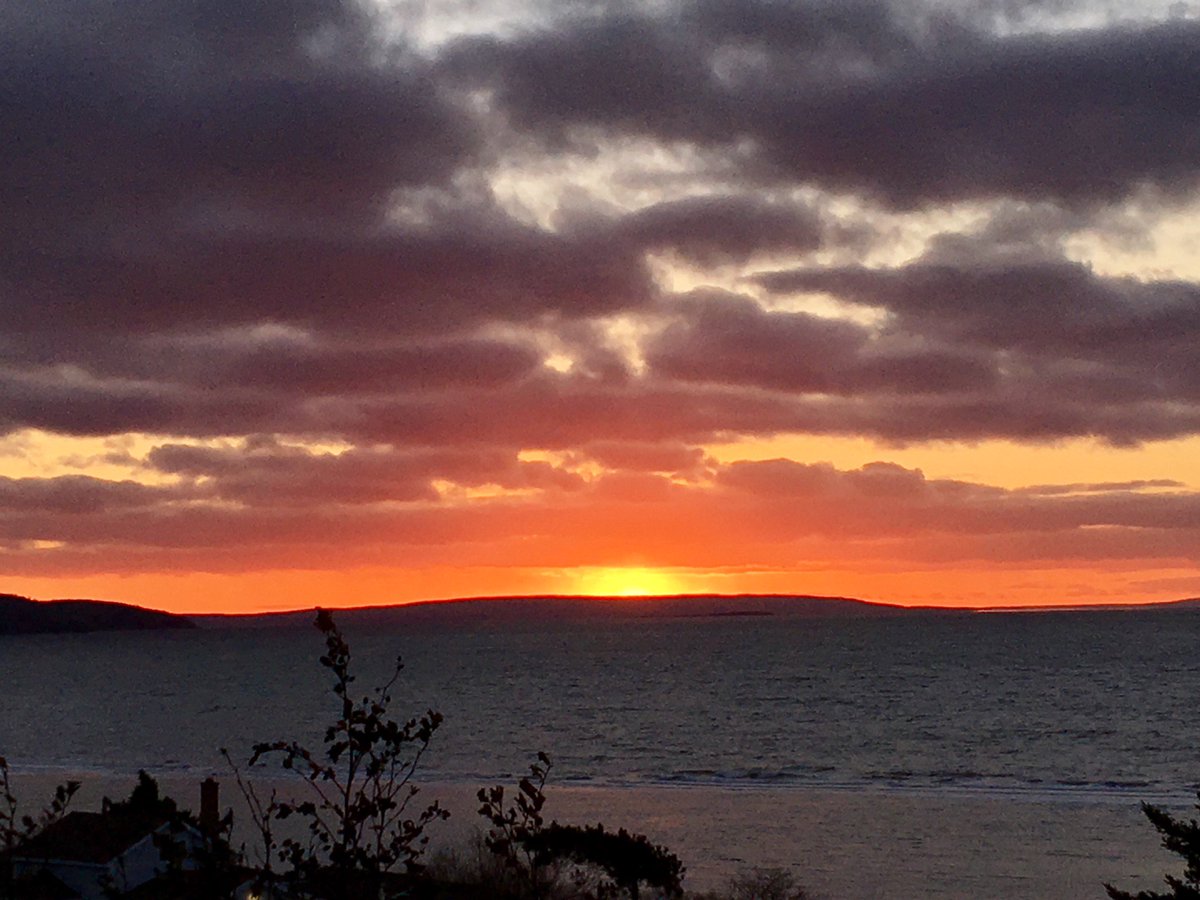 J’adore les couchés de soleil ❤️
#sunset #ExploreCb #VisitNovaScotia @photo_girl39