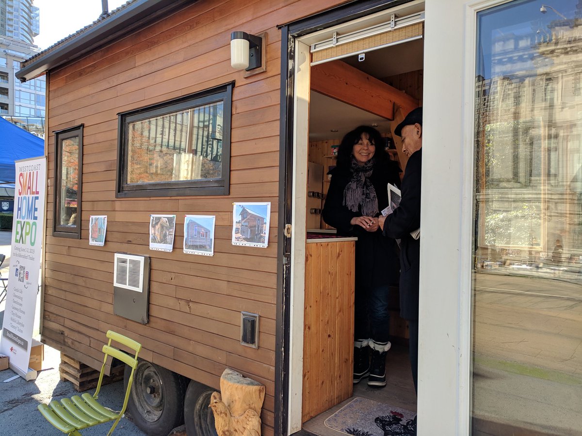 SmallHousing's tweet photo. Shannon Loeber brings you on a tour of this tiny house built by Tiny Healthy Homes. We are located at Robson Square, and will be showcasing small forms of housing until 3pm today! #SmallHousingSummit @tinyhousecourse @bctinyhouse https://t.co/l3zs4zTdd2