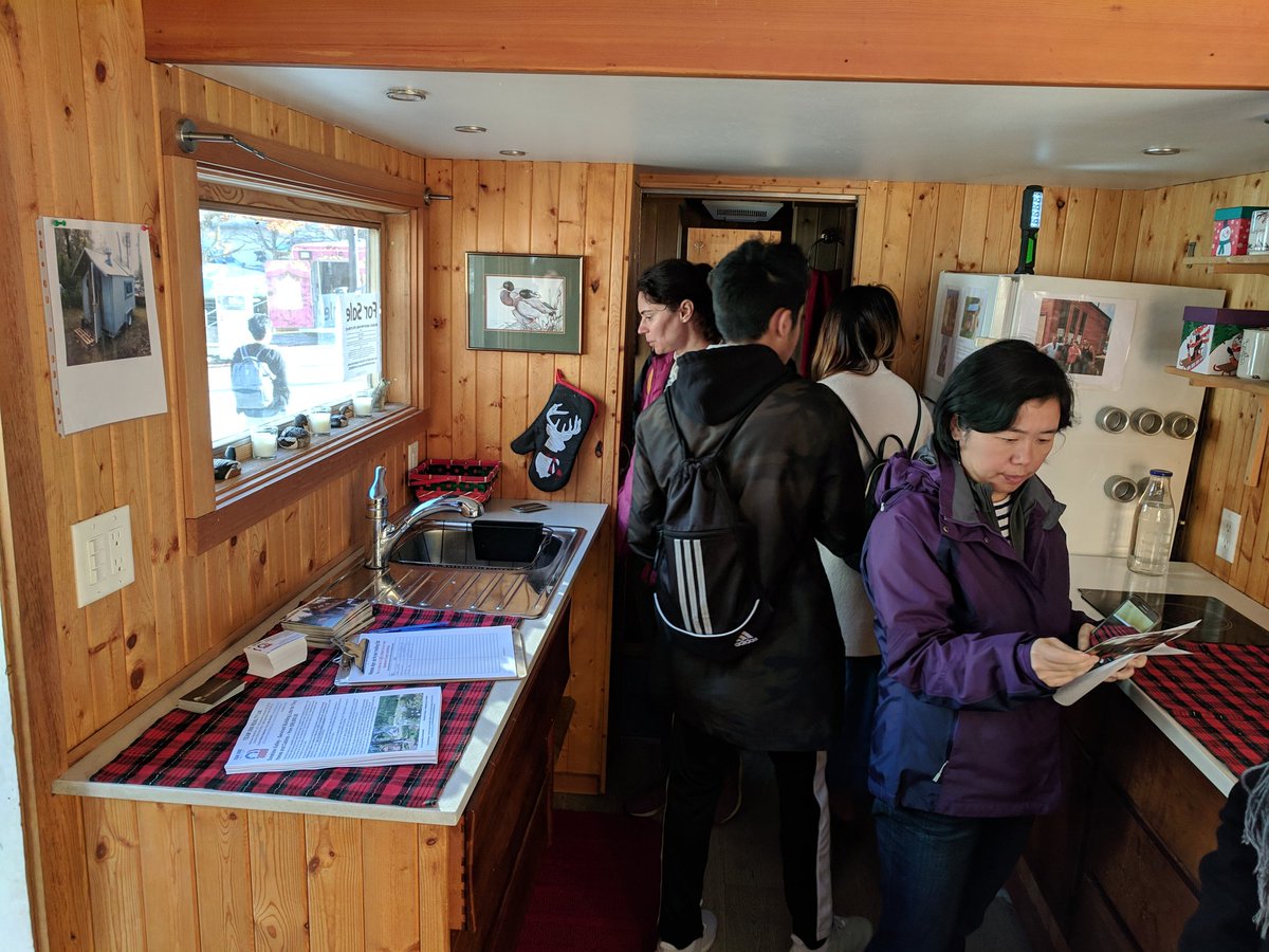 SmallHousing's tweet photo. Shannon Loeber brings you on a tour of this tiny house built by Tiny Healthy Homes. We are located at Robson Square, and will be showcasing small forms of housing until 3pm today! #SmallHousingSummit @tinyhousecourse @bctinyhouse https://t.co/l3zs4zTdd2