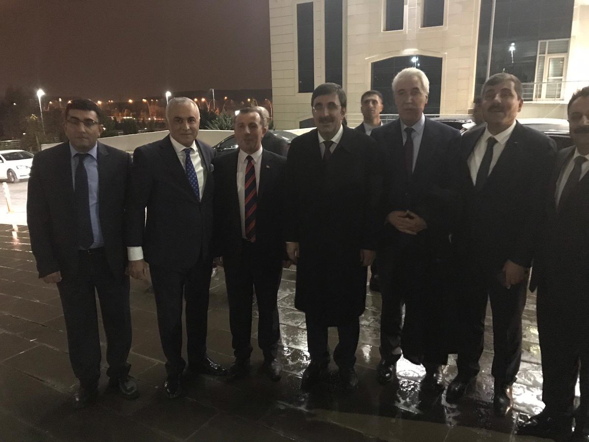 Muş-Der’in organize ettiği yemeğe Genel Başkan Yardımcımız Sn Cevdet Yılmaz ile birlikte katıldık. 
Organizasyonu düzenleyen Muş-Der Başkanı Necmettin Dede’ye ve yönetimine teşekkür ediyorum.