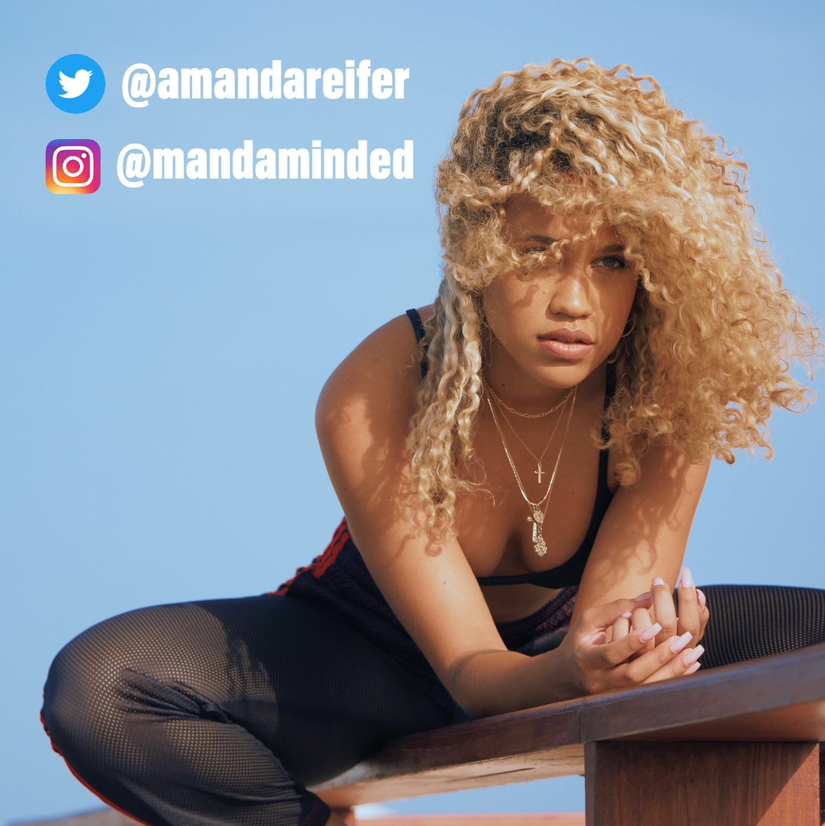 WeAreCoverDrive's tweet photo. Manda’s releasing some new solo music!! Make sure you follow her! ⁦@amandareifer⁩ https://t.co/Mlv8yaKjoM