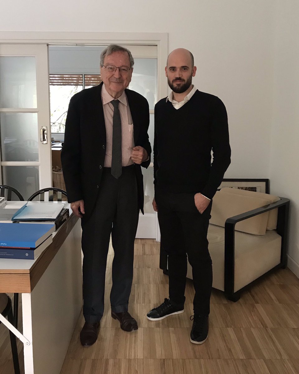 tiagoborges's tweet image. Kodak moment after the interview with Rafael Moneo. Time machine back to 1978 to talk about his essay &quot;On Typology&quot;. #architecturetheory