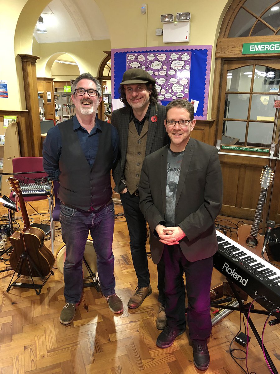 chris_davison1's tweet image. .. massive shout out to Dan Britton, Chris Conway and Neil Rabjohn members of #Govannen for their excellent performance this week at #KetteringLibrary such depth and richness to their music 🎶 ..👏👍🙌 @ThisisKettering @NTelegraph @weaver_steph @Library_Plus @unclechristo #FOKL