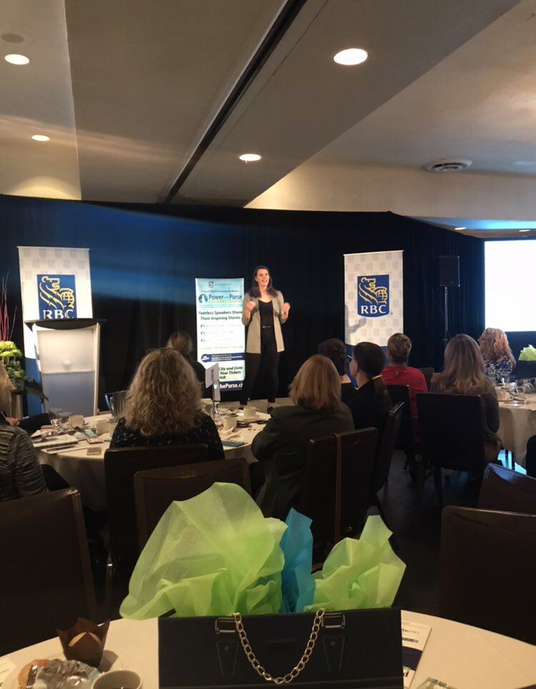 Hannah MacIntosh tweet media