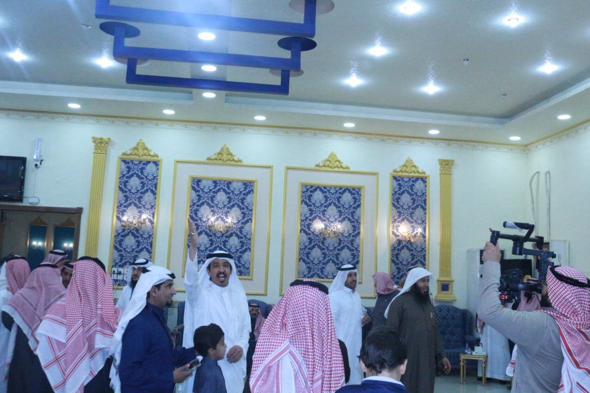 _Alhomide's tweet photo. #مرشحكم_ابراهيم_حميدي_العنزي 

جانب من الذين شرفونا في حفل افتتاح مقرنا الانتخابي ( هلا بكم مليووووون ) https://t.co/wmI6tefwnC