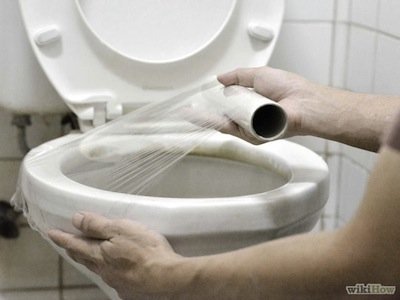 Table_Max's tweet image. Trying to make a kick against the @Lions this season is the equivalent of trying to pee into a toilet covered with saran wrap.