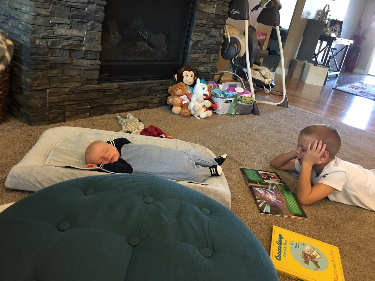 steph7nurse's tweet photo. Sunday Funday reading to Jordan! @Bondu2E https://t.co/SFYkwUWtEC