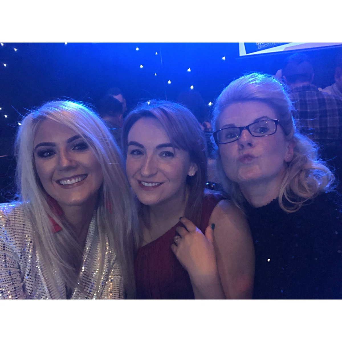 AshleyMcGinn_'s tweet photo. Christmas Night out in @NormandyGlasgow last night! ❤️✨🎄#bestteam #portglasgow #teamPG569 #Next https://t.co/vCSBAjGnPO