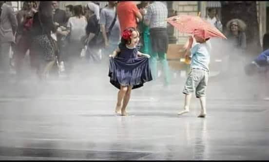 ..

مايضيق القلب #وأنتِ_في_الوُجود 

كيف أذوق الحـزن #وأنتِ_فرحـتـه  !!

...