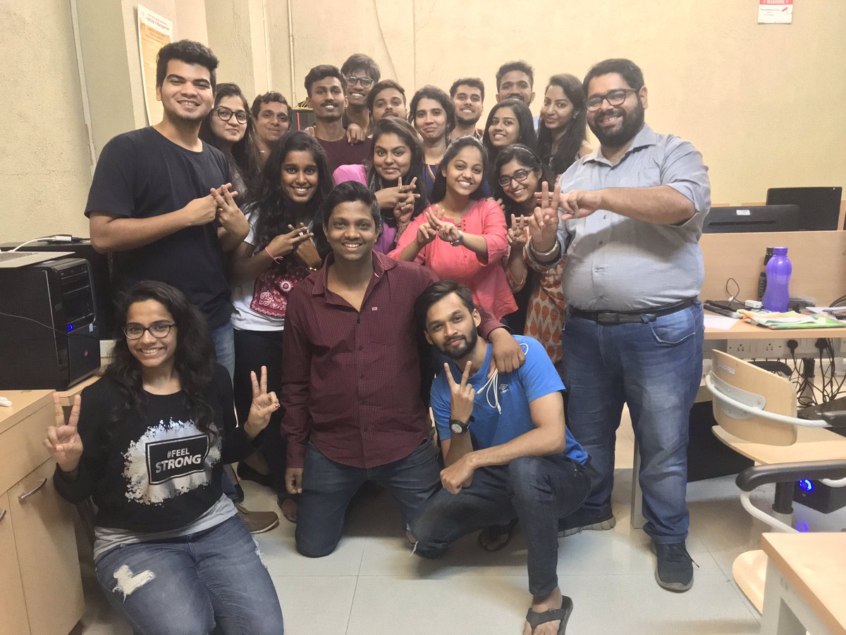 shreyshtyle's tweet photo. Teaching the newer generation is total fun! 
With the MBA students at Parle Tilak Vidyalaya Institute of Management, Mumbai where they explored #socialmedia through the lens of the industry.

Wishing these marketing guys a rocking future ahead. 😊 #FunToLearnWithShreyas https://t.co/ZyovcRnvZp