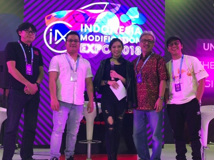 osakaautomesse's tweet photo. 【IMX2018】IMX2018は無事に終了しました。インドネシアのカスタマイズ熱にあてられた2日間でした。次回の大阪オートメッセでも負けないよう邁進しますっ。IMXの皆様どうもありがとうございましたm(_ _)m #IMX2018 #インドネシア #NMAA #オートメッセ #AUTOMESSE https://t.co/5YA5p0ZbsX
