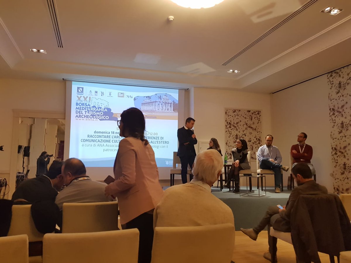 MuseoArcheoCa's tweet photo. #BMTA2018 stamattina la vicedirettrice del @MuseoArcheoCa Manuela Puddu parla di #comunicazione #didattica #museidistorie e #museoliquido nel museo e nel #PoloMusealeSardegna 😊🔝 #ANAracconta @BorsaPaestum @paestumparco @Archeologi https://t.co/QJtCqoGXNi