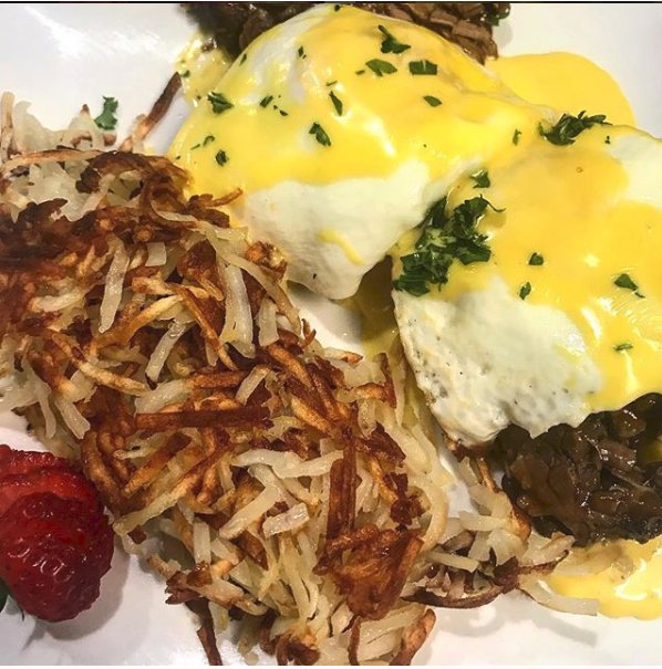 TriosLR's tweet image. We serve a lot of things, but boring isn't one of them
.
.
.
#TriosRestaurant #NewAmerican #LittleRockAR #Arkansas #Cocktails #LittleRockFood #EatLittleRock