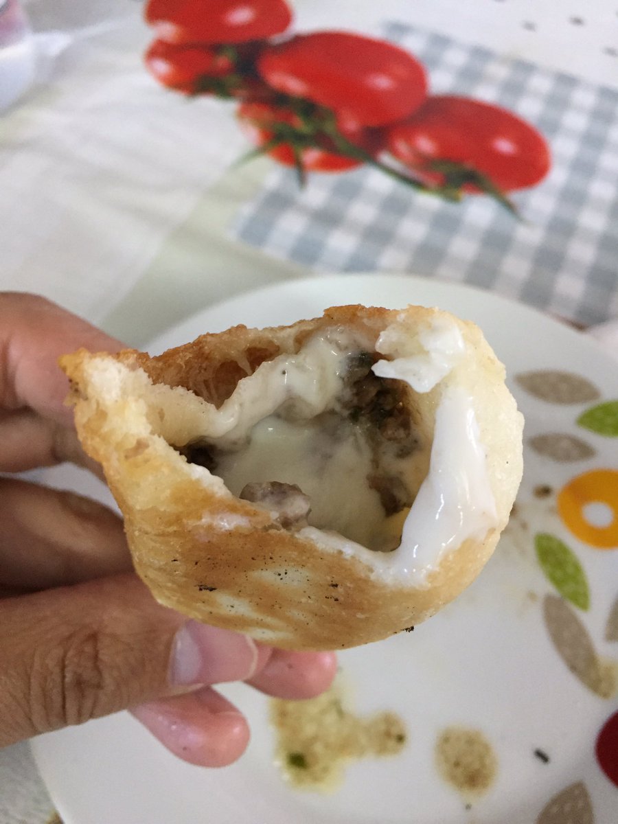 conediaz's tweet photo. #EmpanadasArabes con #Laben
Entiendo tu envidia...es normal 👌 https://t.co/jxofby0yrC