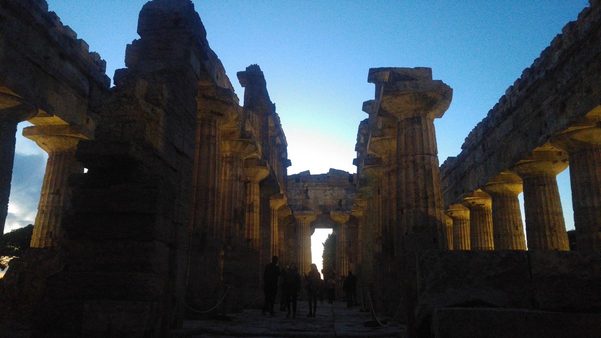 archeostorie's tweet photo. Ciao @BorsaPaestum, anche quest'anno ci portiamo a casa una bella esperienza, dibattiti interessanti e... Tanto materiale che presto rilanceremo su https://t.co/MvKElf8POO! Stay tuned...
#BMTA2018 https://t.co/PfN2u0OCw9