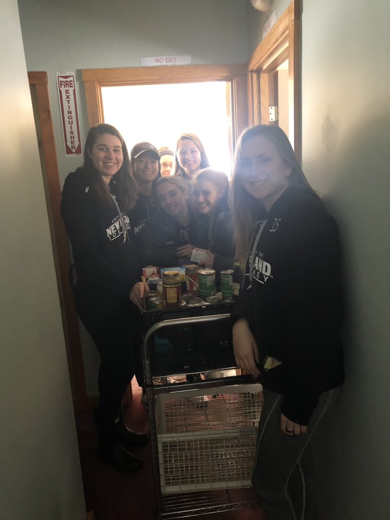 UNE SAAC tweet media