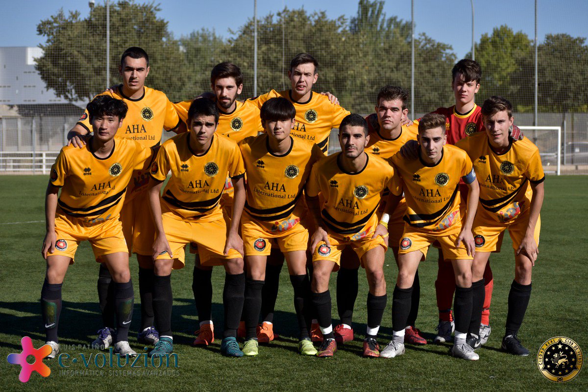 COMMONSCLOTHING's tweet image. Os presentamos al @ciudadrealcf y sus carnets de abonado. Mucho apoyo a estos jóvenes deportistas! ciudadrealcf.es