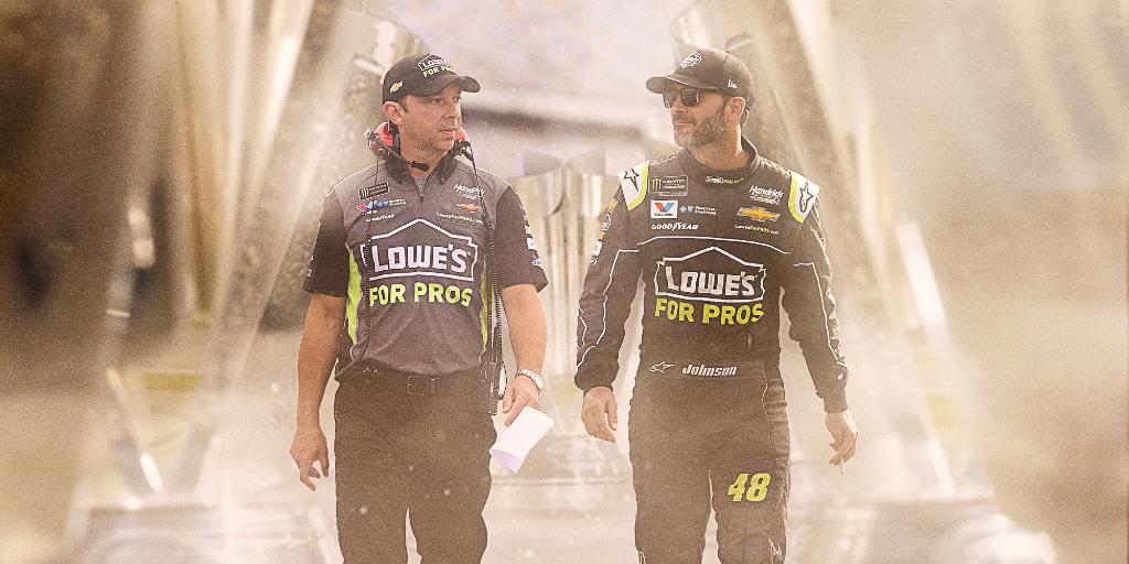 NASCAR's tweet photo. A legendary pairing.

Congratulations @JimmieJohnson and Chad Knaus on an incredible partnership. https://t.co/T0XfOqkAEh
