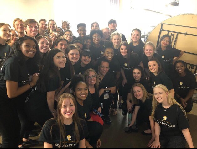 lizbethram2's tweet photo. Getting to perform alongside these wonderful All Sate Cast members and the INCREDIBLE @TheAAshford was one of the best experiences of my life! 😆 Thank you so much @adamsdavyagency for this amazing opportunity!! #TTSF18 https://t.co/qZvBHi4yxP
