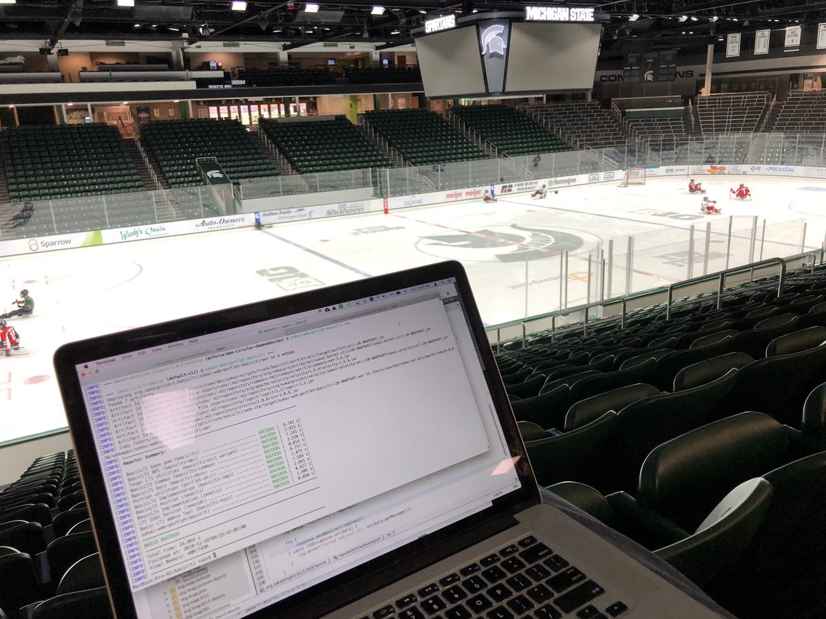 drchuck's tweet photo. Cool. I can use @eduroam while watching @MFBrehab #SledWings practicing at #MunnIce https://t.co/n5fvr1k8fs