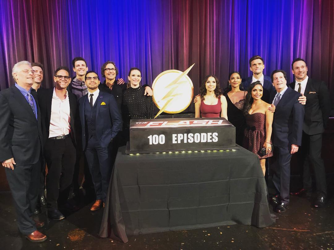 TomCavNews's tweet image. "#Flash100 episode party. ❤️⚡️⚡️⚡️" - @GBerlanti 
instagram.com/p/BqVD7fnBOaX/