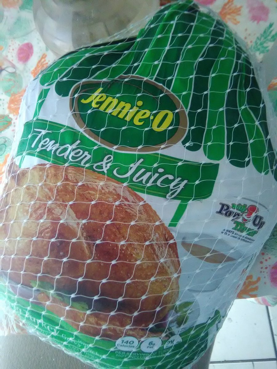 Hsinack's tweet photo. Se acerca el Thanksgiving y ya llegó el pavo!
#HappyThanksgiving #TurkeyDinner #PeruvianCheff #PeruvianInUSA https://t.co/KZJemOL9Yg