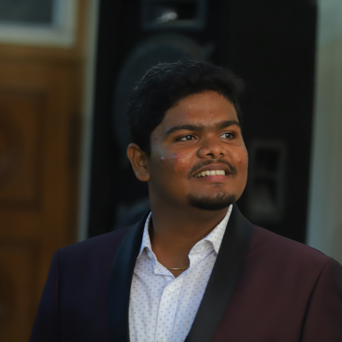 sharavanan007's tweet photo. #NewProfilePic https://t.co/B9RgvPO5qP