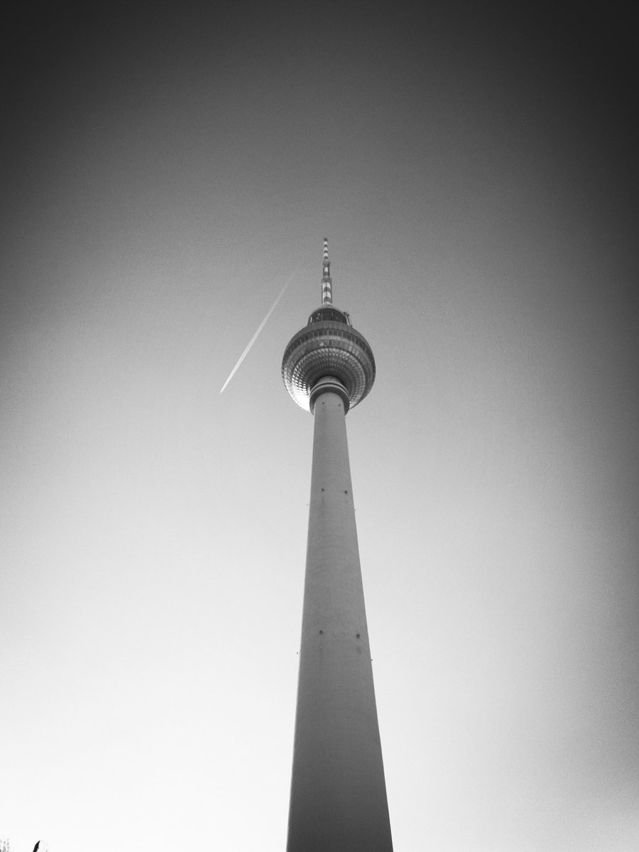 MariaBorner's tweet photo. And last but not least: #7 of my #blackandwhitechallenge No People but Berlin. #Fernsehturm https://t.co/7N8rAggncl