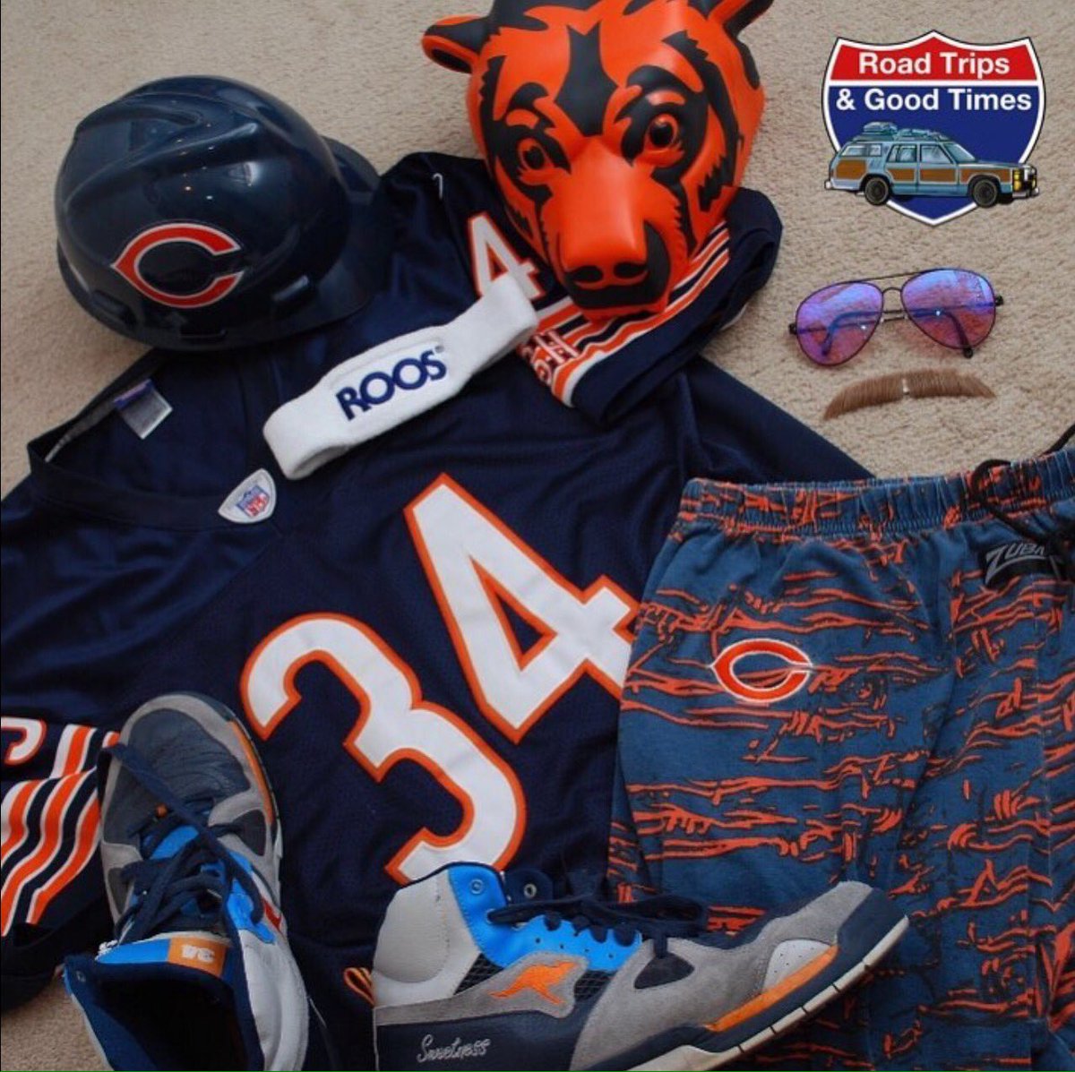 OrlChiBears's tweet photo. @TopgolfOrlando Chicago Bears Fans plan to #BringTheNoise for #BearDown game day party in the Lower Level Lounge and Outside Patio Starting at 7pm
#OrlChiBears #BigHitsLiveHere #Orlando #Chicago #ChicagoBears #BearsNation #DaBears #MonstersOfTheMidway #TopGolf #TopGolfOrlando https://t.co/lj5eUFCs6F