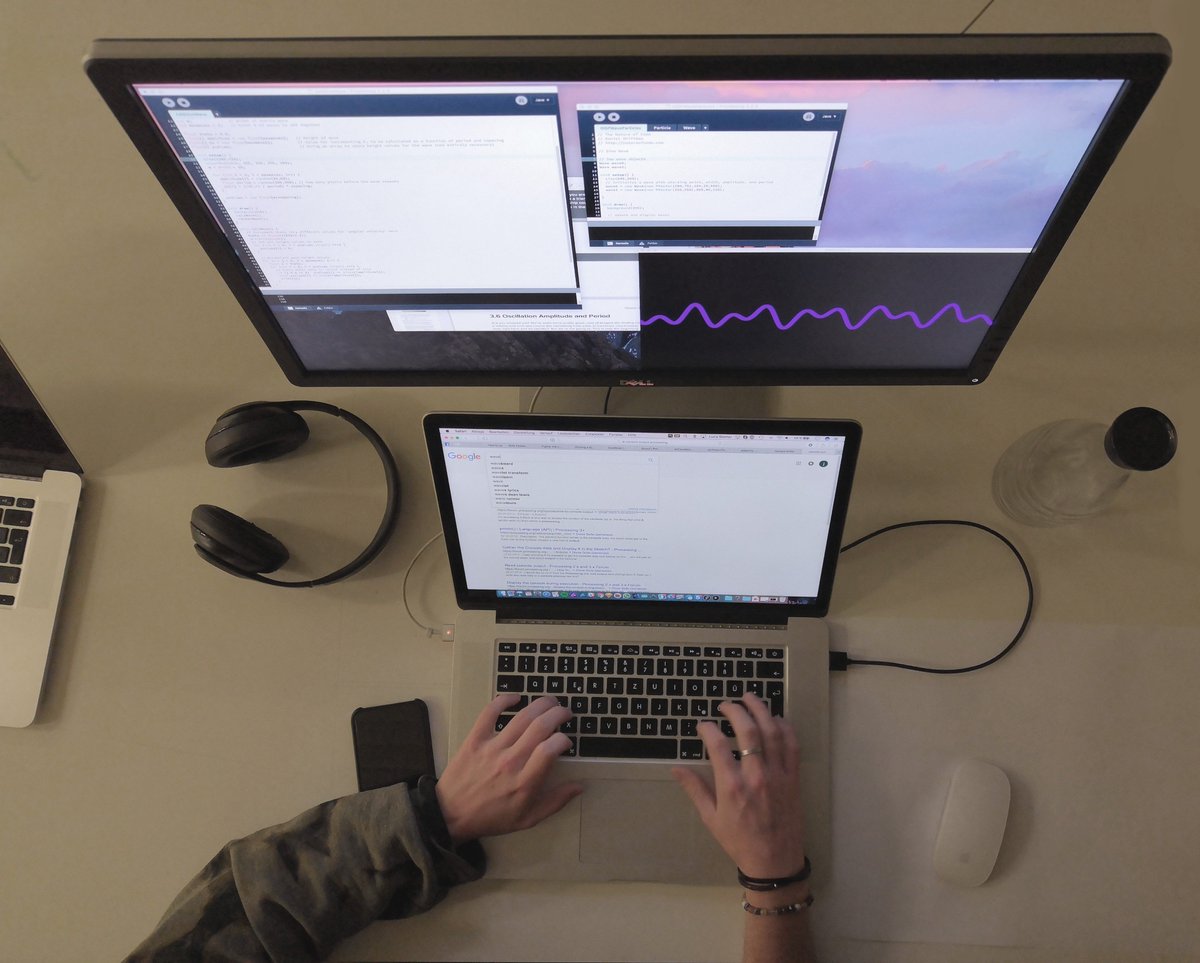 peacommunicate's tweet photo. Generating a variety of sine waves with #processing.
How do waves look friendly and welcoming?
#design #wearable #experiment #study https://t.co/EjYJc9bTWf