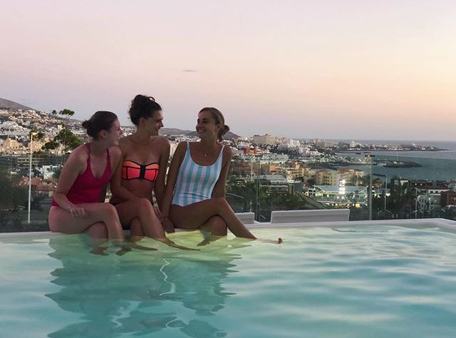 BaobabSuites's tweet photo. Sólo hay una cosa major que nuestras bonitas #vistas, compartirlas con amigos…

There's only one thing better than our beautiful views, sharing it with #friends...

📸 Thanks @BigelTack 

#Comparte #BaobabMoments #BaobabPeople https://t.co/qd64oTWWm4