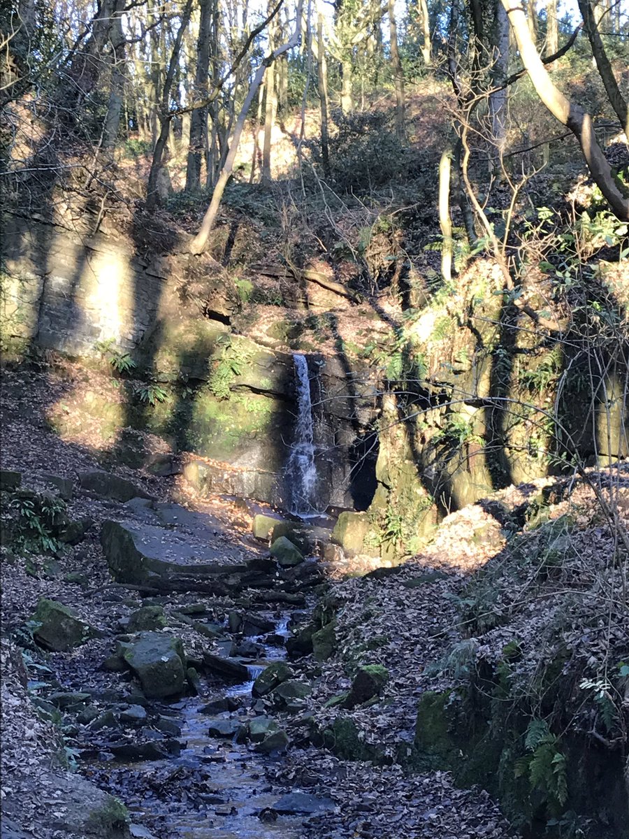 bingowings14's tweet photo. You wait all day for a waterfall & then two appear all at once. #dontgochasing https://t.co/1L8sJPIvsW