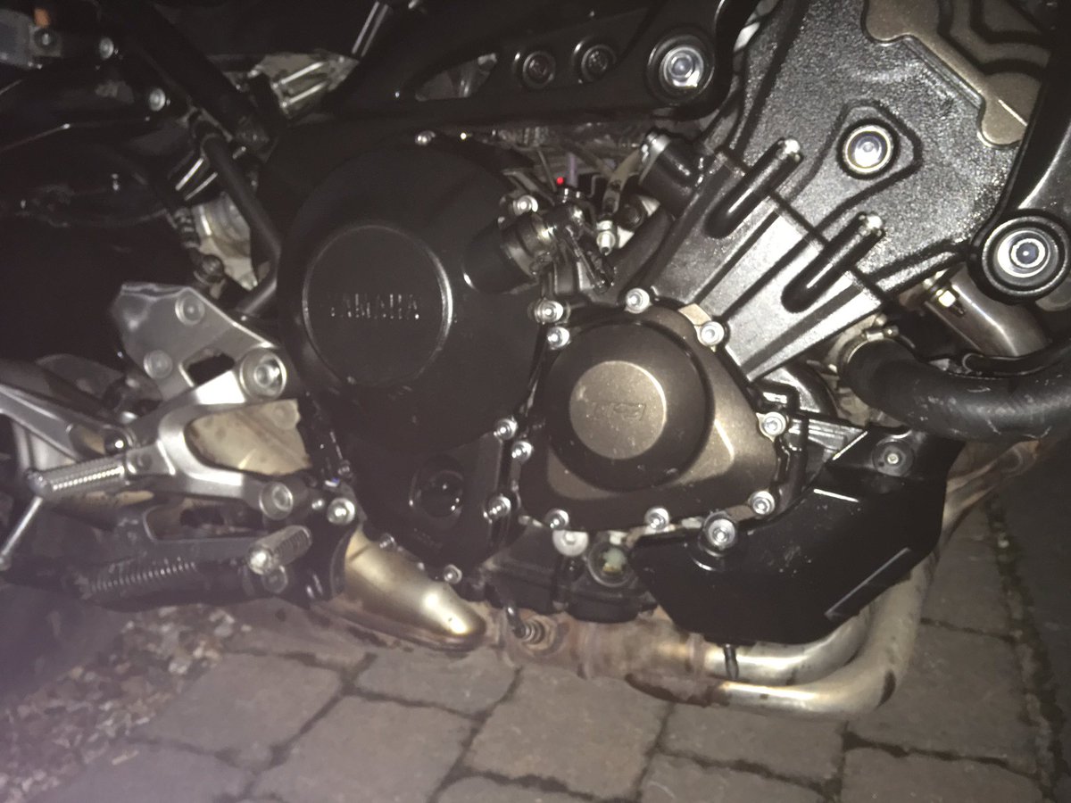 TheJittyManVlog's tweet photo. @KarooBiker There’s a photo of after if that counts, I didn’t fancy leaving it on its side 🙈 https://t.co/BbCUzbzOEC