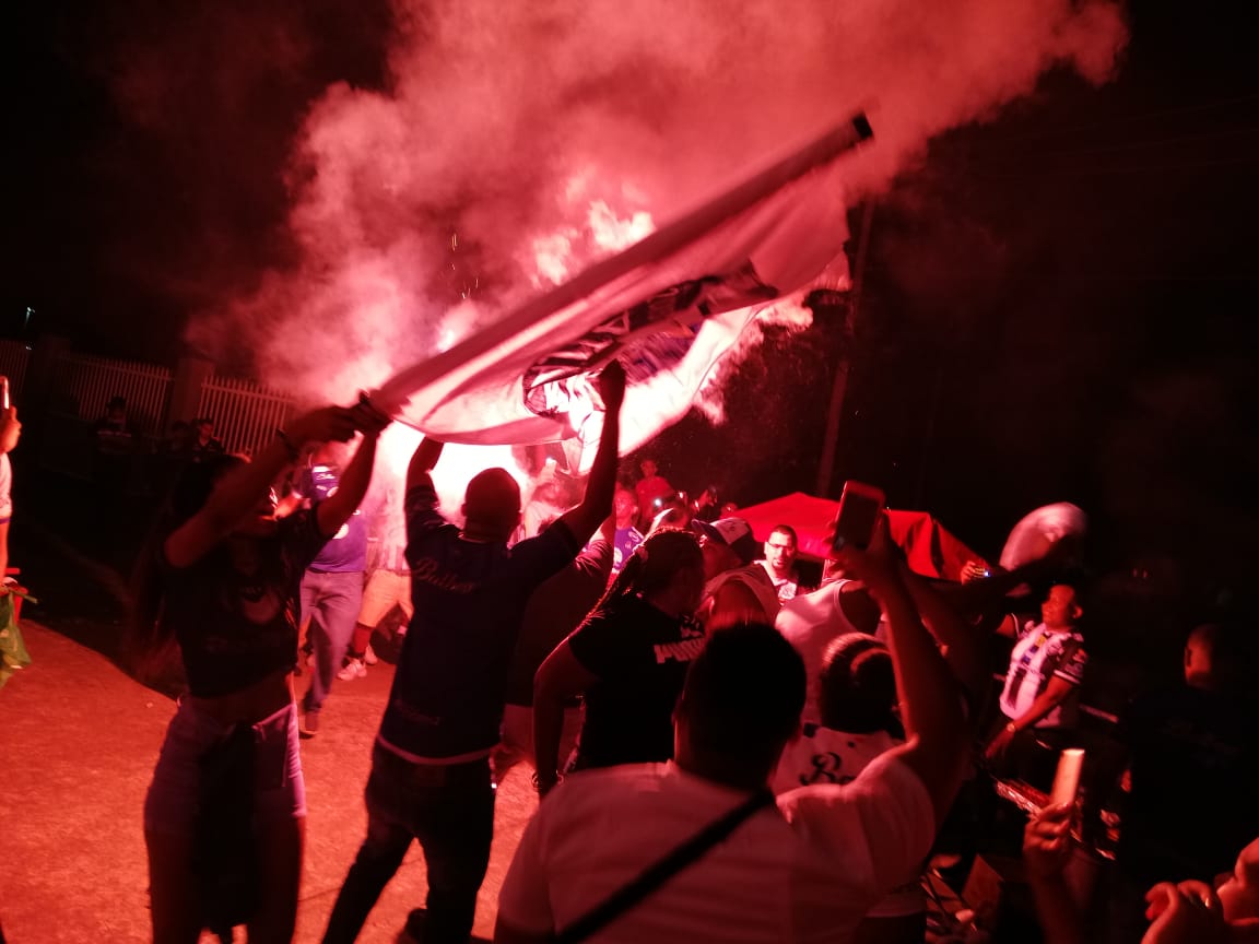 Barra_Atlantica's tweet photo. Sres.faltan 90  minutos
Nada se ha perdido
Mientras haya oportunidad hay Fe de Victoria
Vamos para la casa con todo
@ArabeUnido_
#SoyDAU  #SEMIFINALESLPF https://t.co/T4T3ycS1Tp